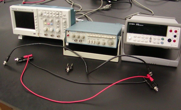 oscilloscope lab setup