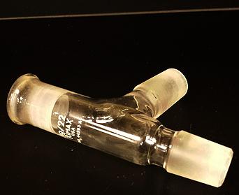 Connecting tube three way