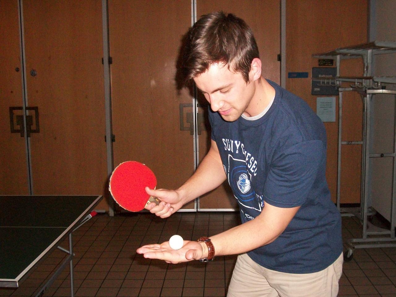 men single ping pong 