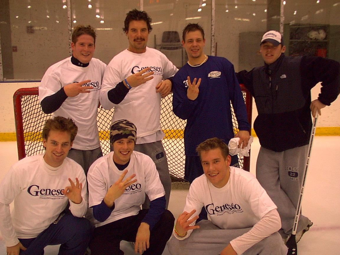Fall 2006 Men Broomball Champs