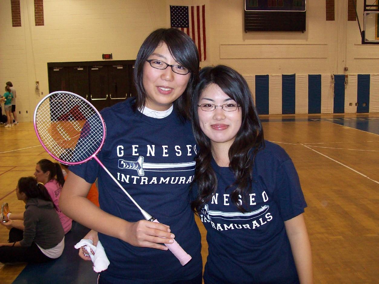 doubles women badminton