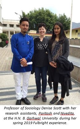 Denise Scott with research assistants