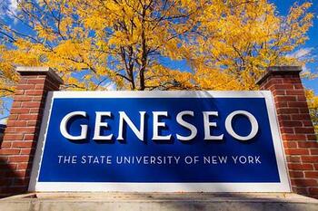SUNY Geneseo Welcome Sign