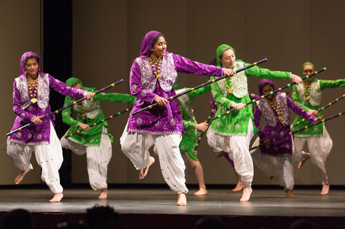 Bhangra dancers