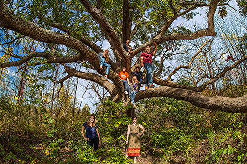 GEO club members in 2014 in Roemer Arboretum