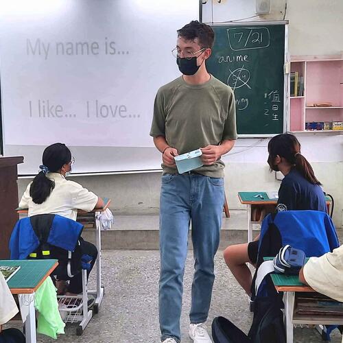 Geneseo alum teaching English in Taiwan on a Fulbright