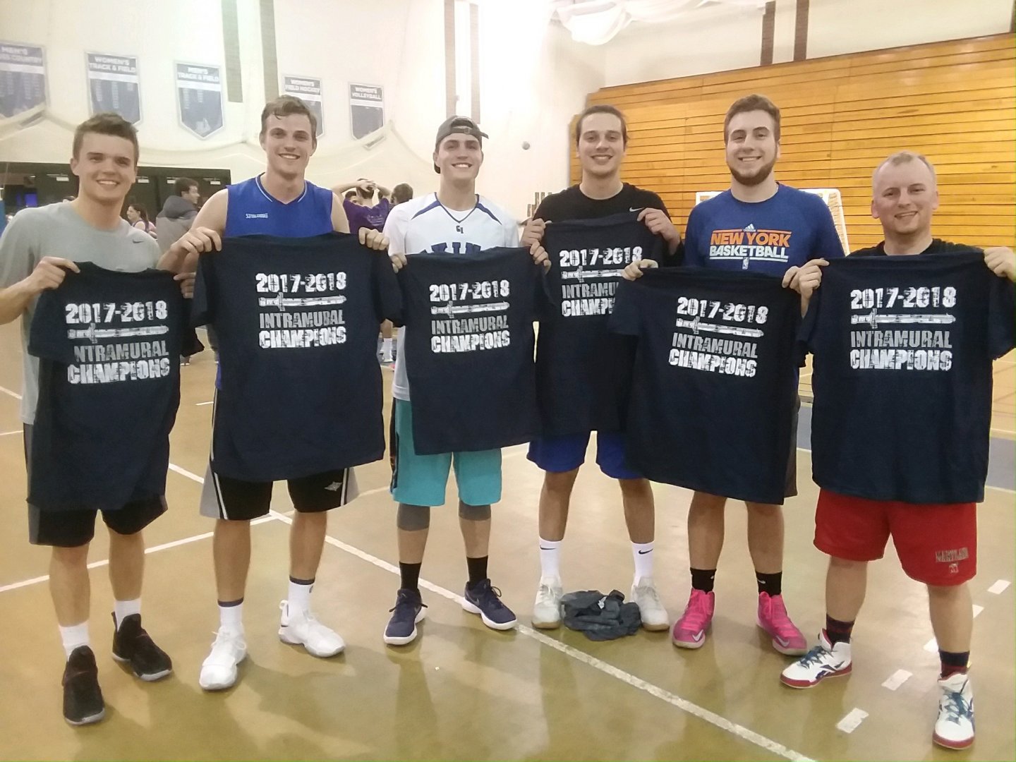 huge crank guys mens comp bball
