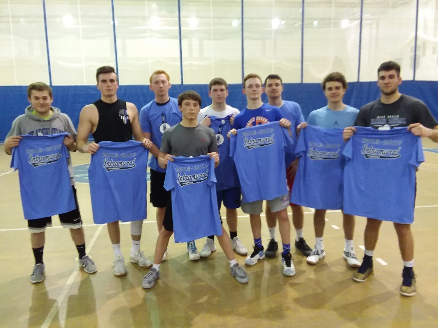 redwings m bball