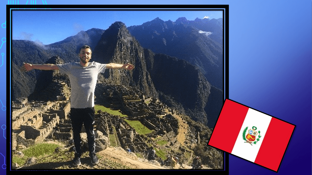 Seth K., in Machu Picchu, Perú