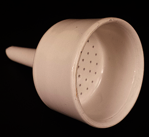 Glass funnel, narrow, various sizes