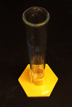 Graduated Cylinder 25 mL