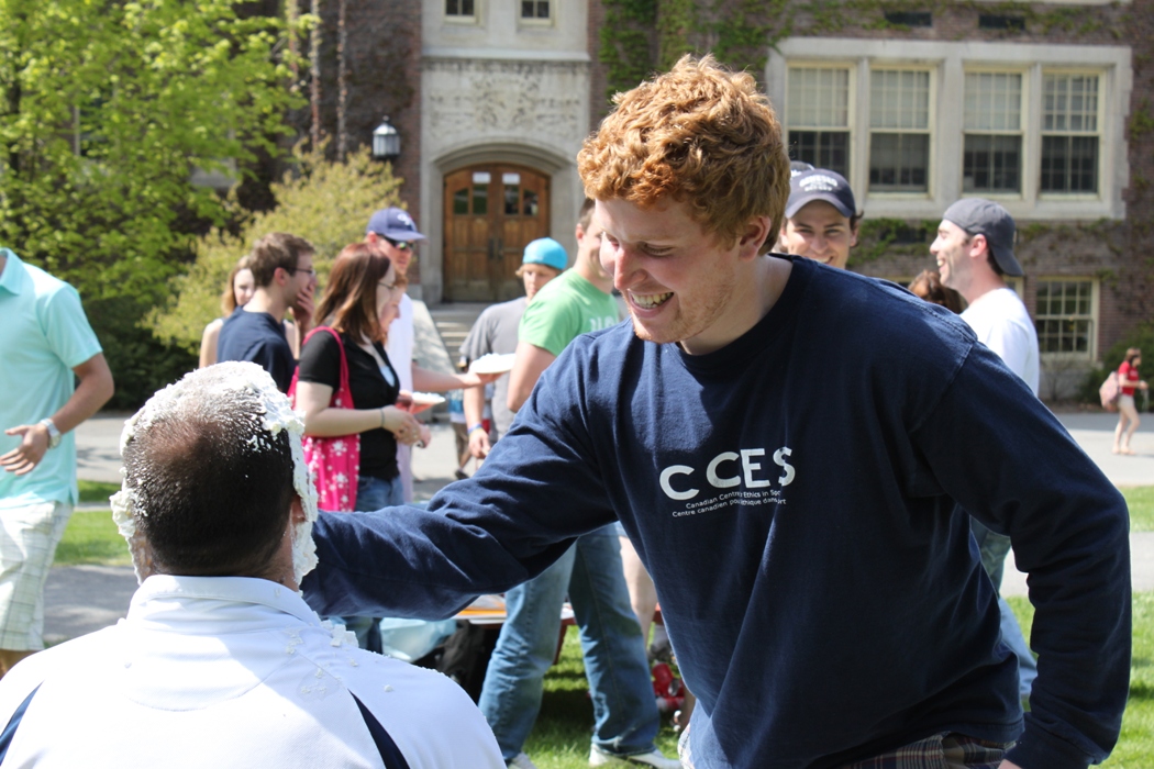 kris heeres being pied in the face