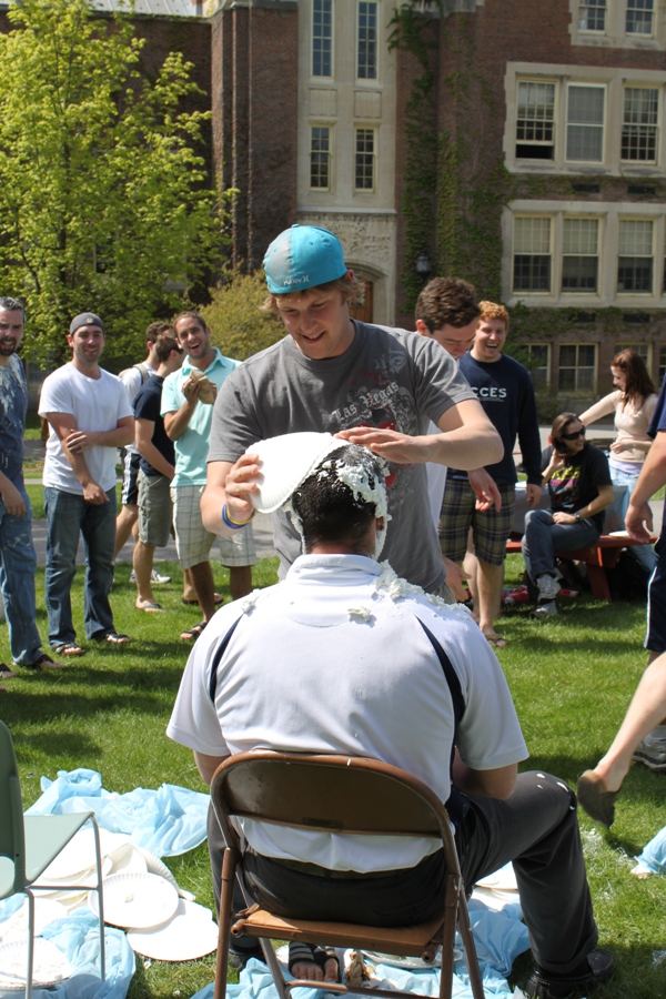 kris heeres being pied in the face