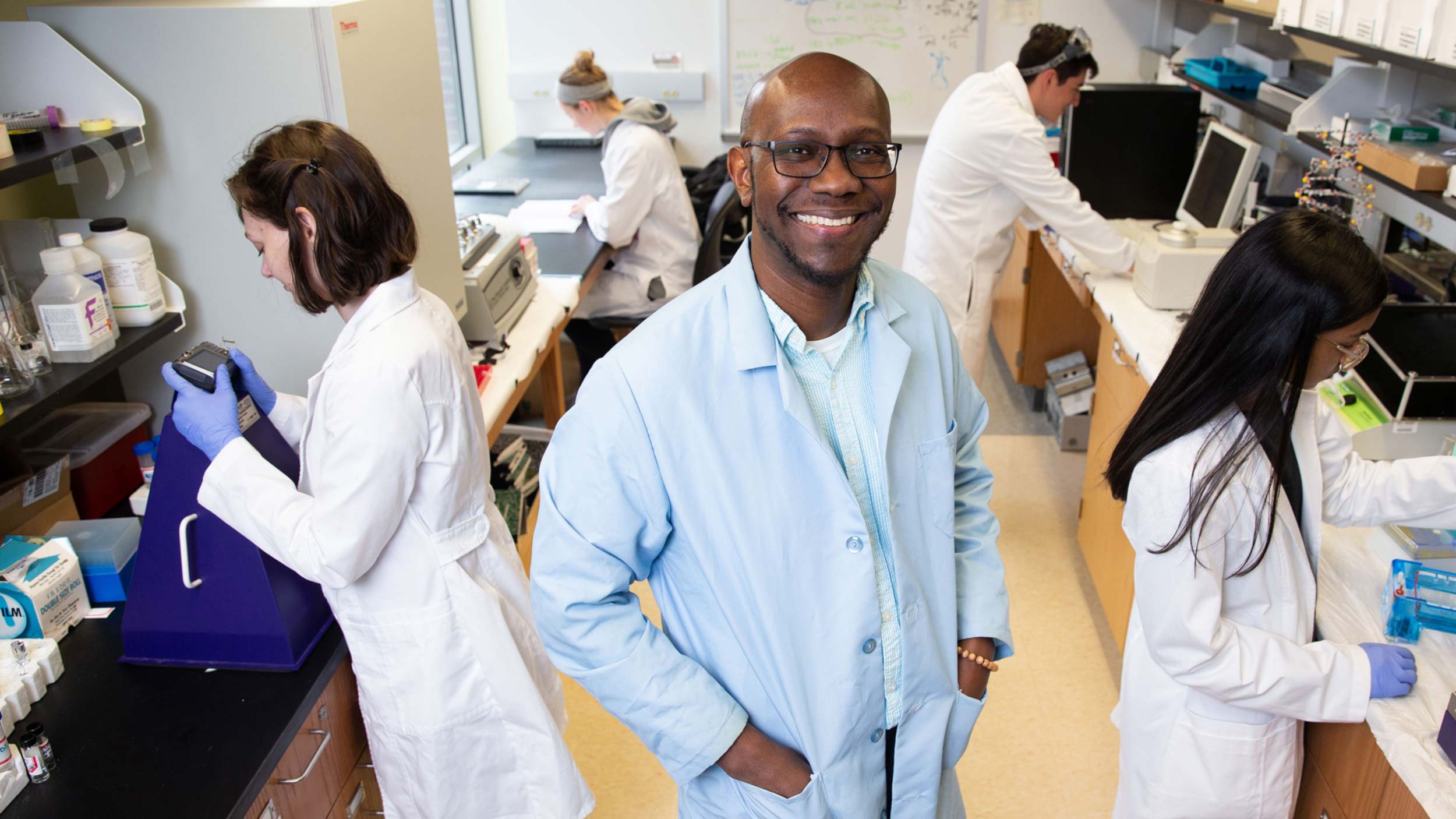 faculty-led research in lab