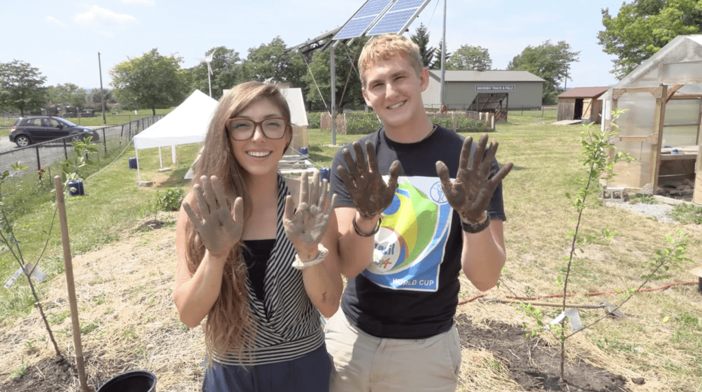 Lauren Goulet '22 and Brendan Shortt '23