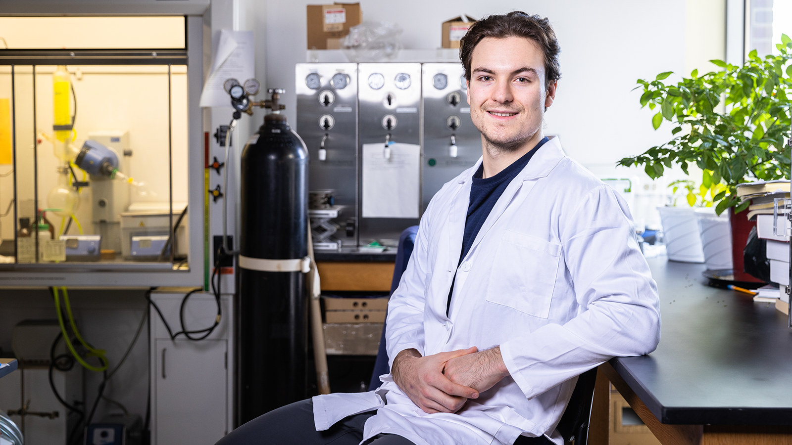 BURK1676-Edit 2 Student in research lab