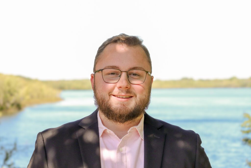 Photo of Carter Davis