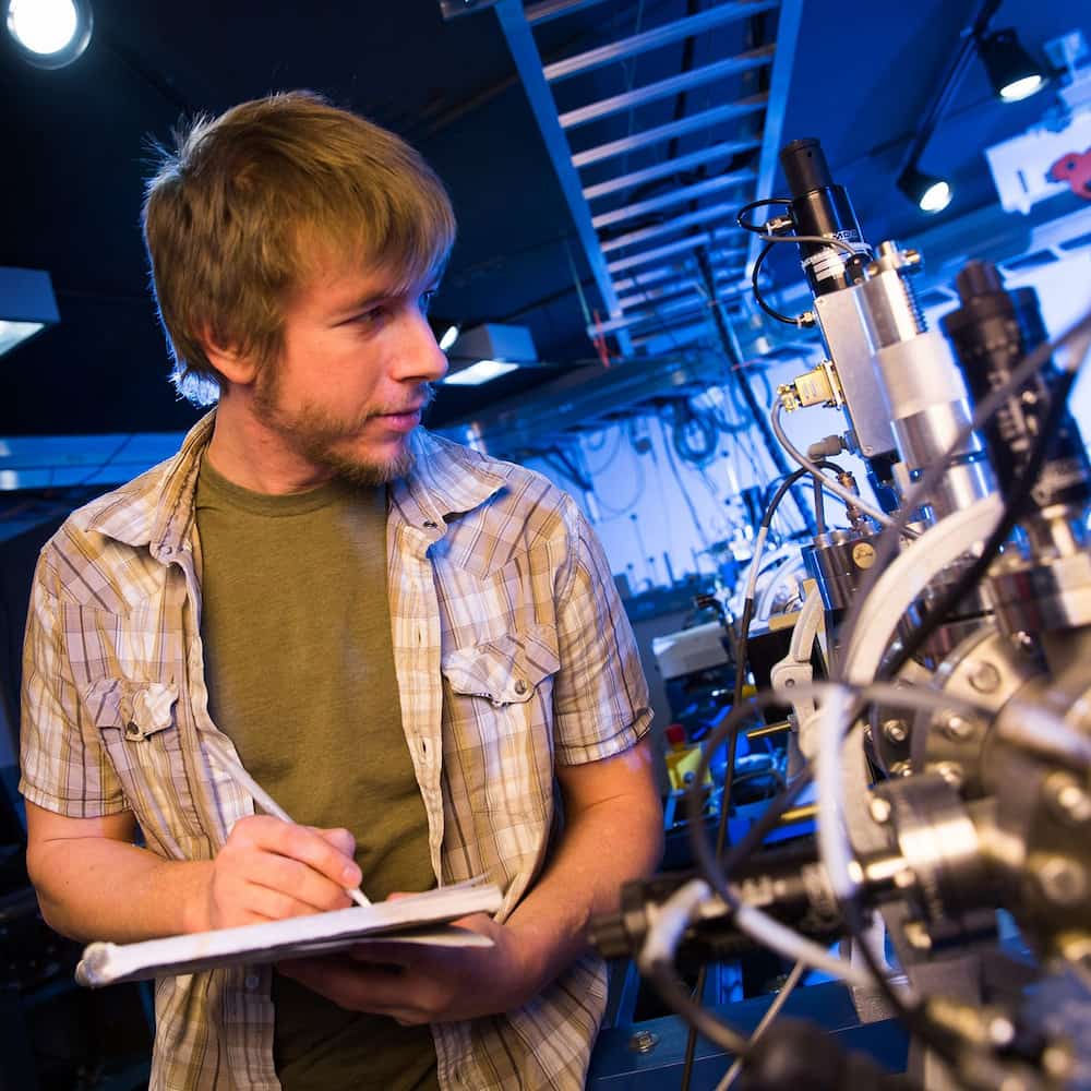 physics particle accelerator