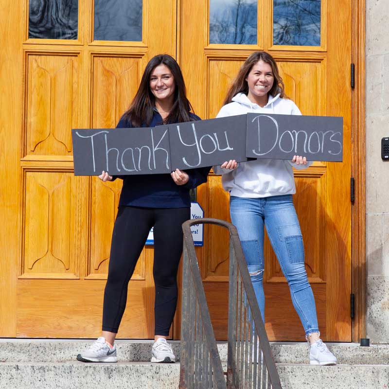 students thanking donors
