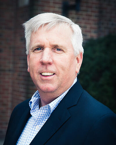 To request a photo please contact Keith Walters at x5870, walters@geneseo.edu Robert Murray ’83