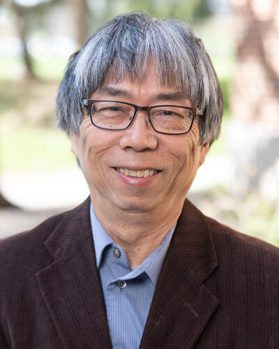 Eddie Lee crop_0 Eddie Lee '76