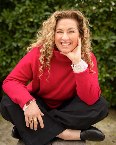 Molly_Metzler.10 Molly Smith Metzler '00