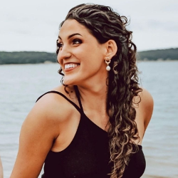 2016_Colozzi,Victoria